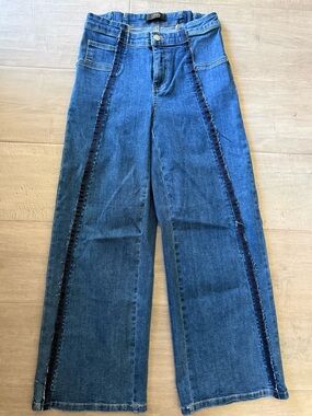 O'2nd Two-Tone Blue Wide-Leg Jeans with Side Stripe